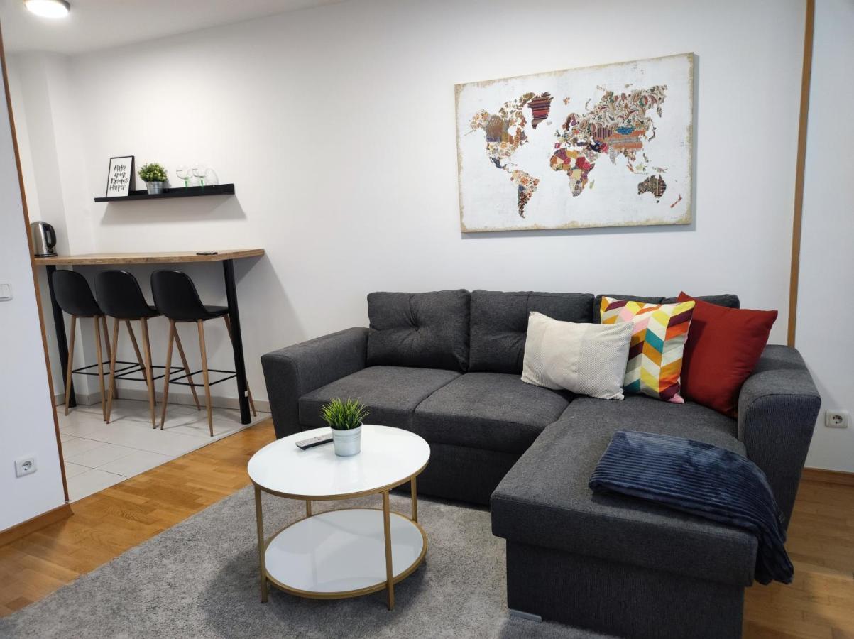 Apartments Dora Zagreb Luaran gambar